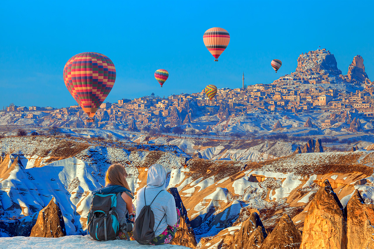 Witness Breathtaking Balloon Rides Over Cappadocia'S Fairy Chimneys